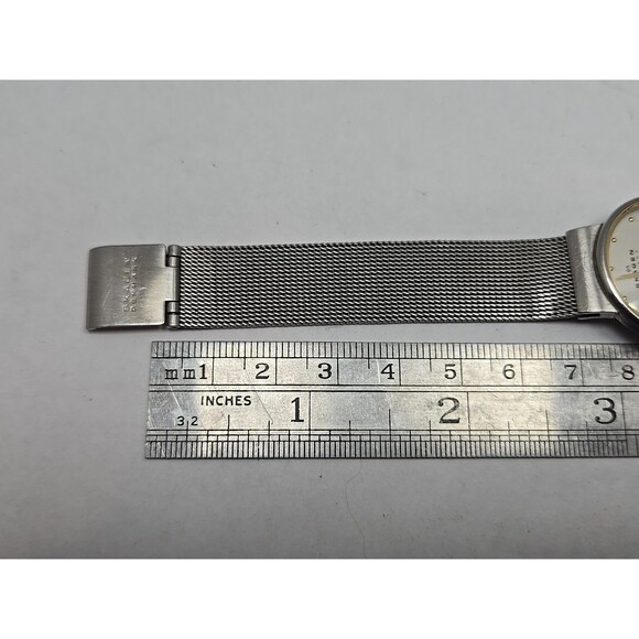 Skagen 355SGSC Ultra Slim Steel Mesh Date Silver Dial Quartz Watch New Battery - Picture 9 of 10